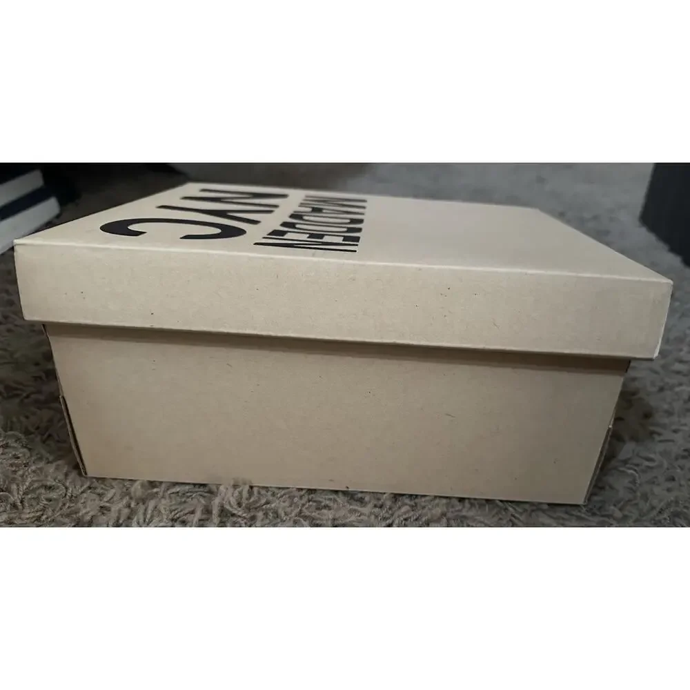 Madden Nyc stylish tan